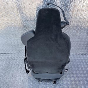 8042ffe47e6f79599d03ce9d693754a2