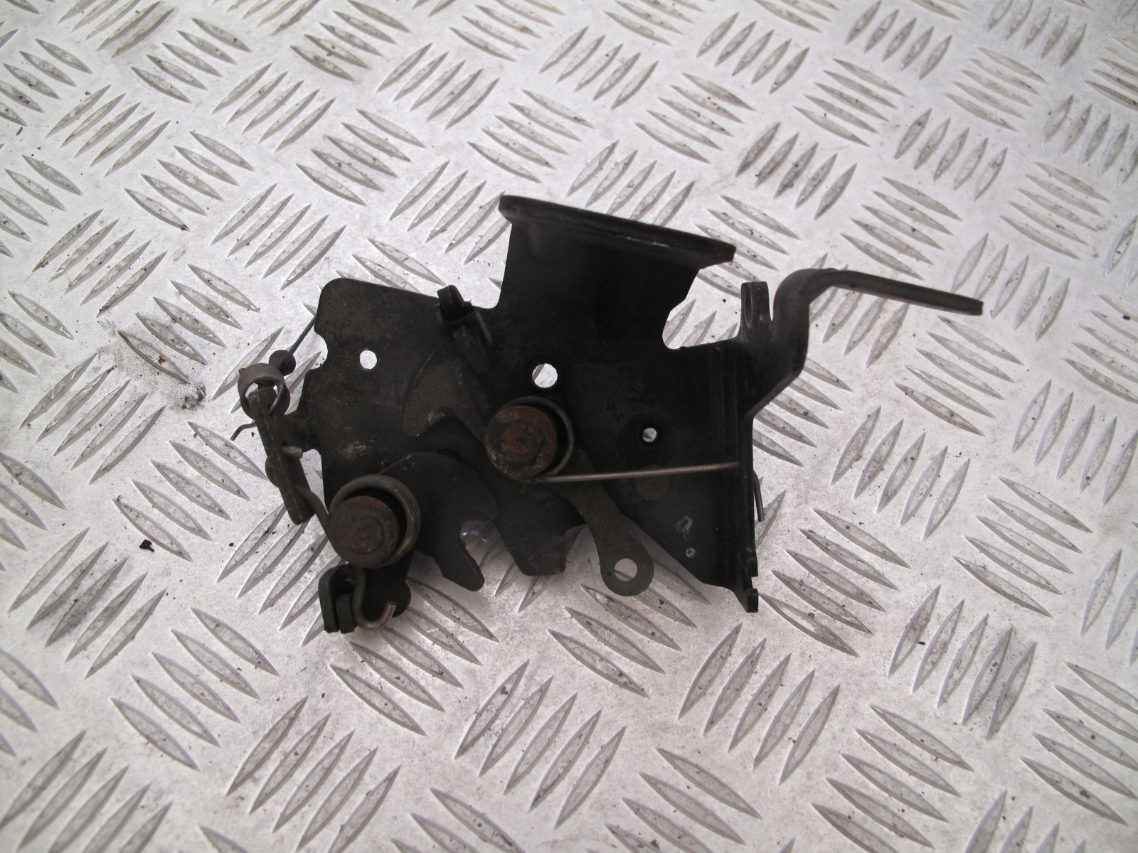 9987685bb7484426ac12b048779992c3