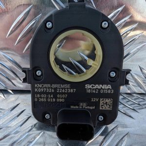 3b691068a412a48f6ddec849f993171b