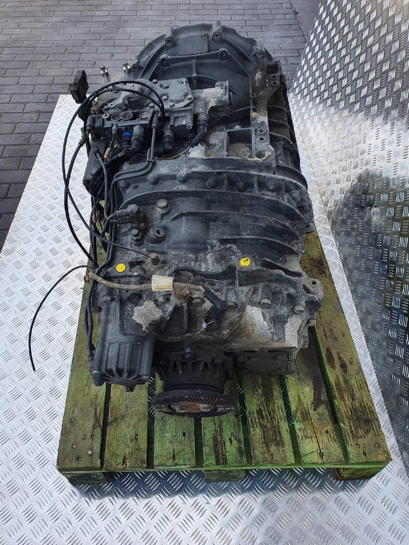 eec4df6bd970aa7271f99bbac8eda5d8