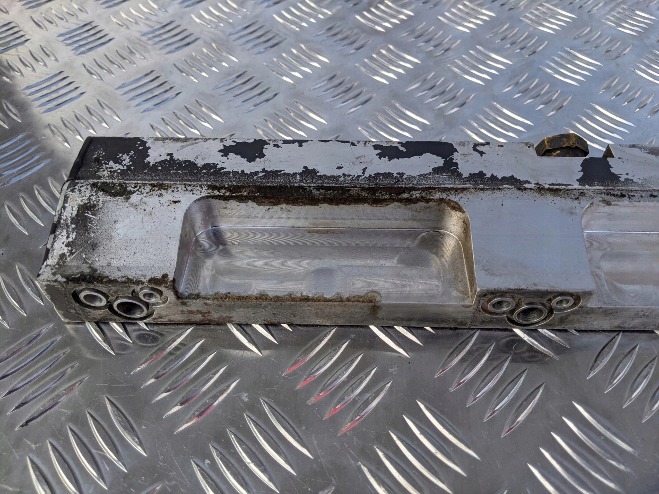 0d27bd1658f07d6a04fdef71510c3917