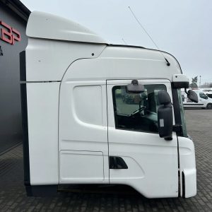 f933ae0e964a53d3c6bd926b0f88faff