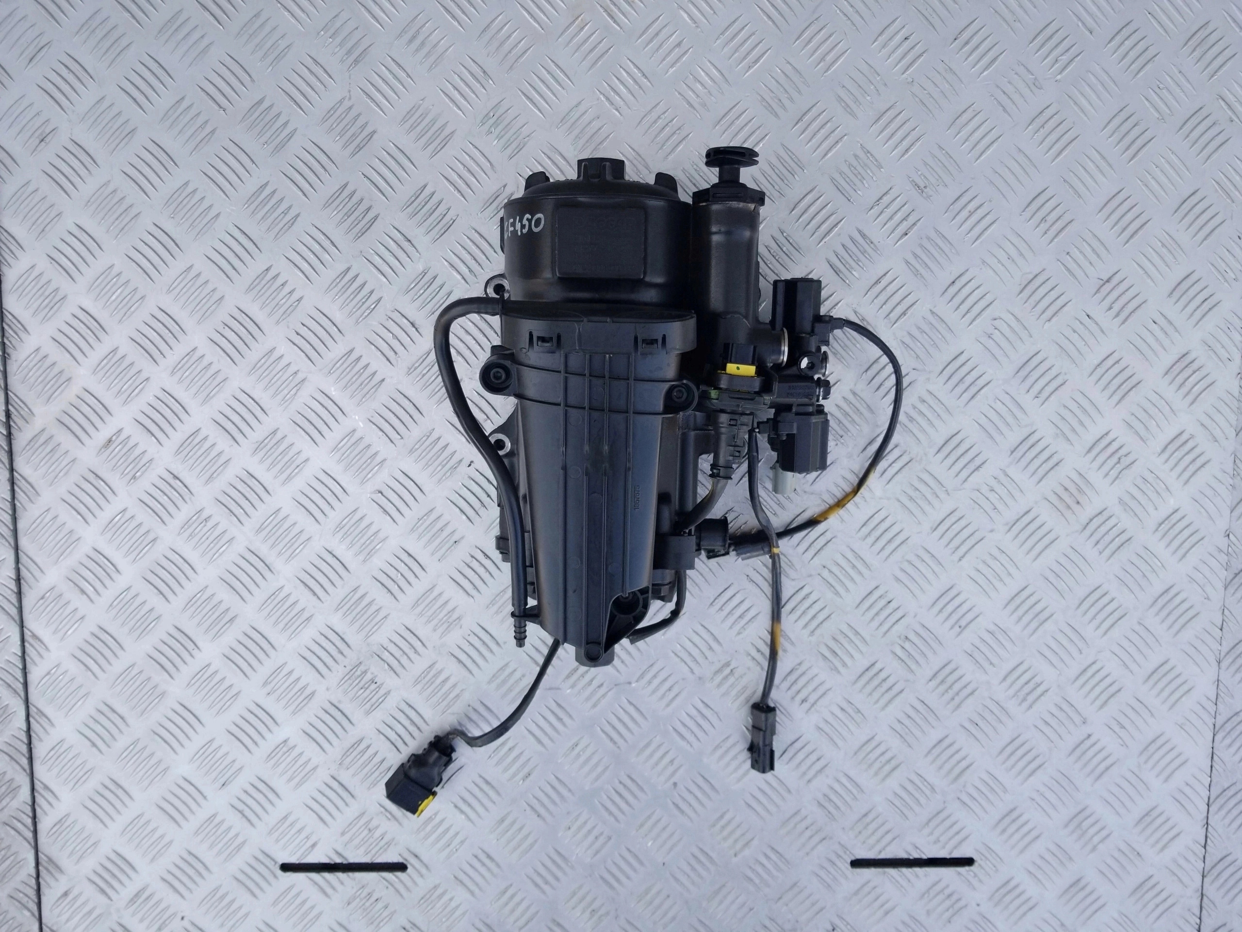 1f0a794d77e1ba4e355c15c00cf46e3e