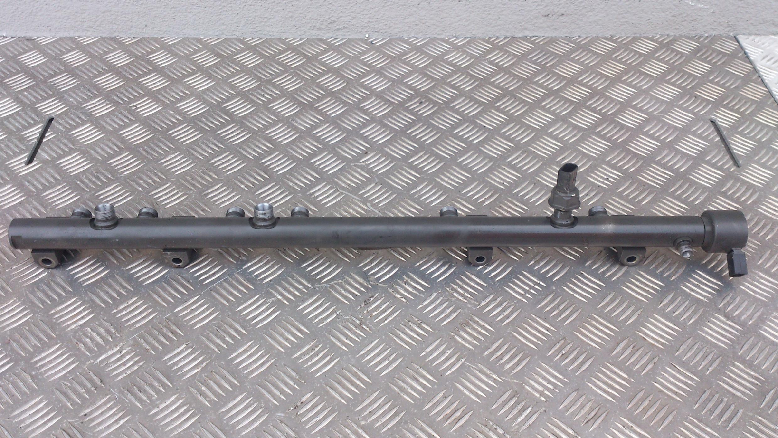 8dd63ada588f8dc2c001a179d101e005