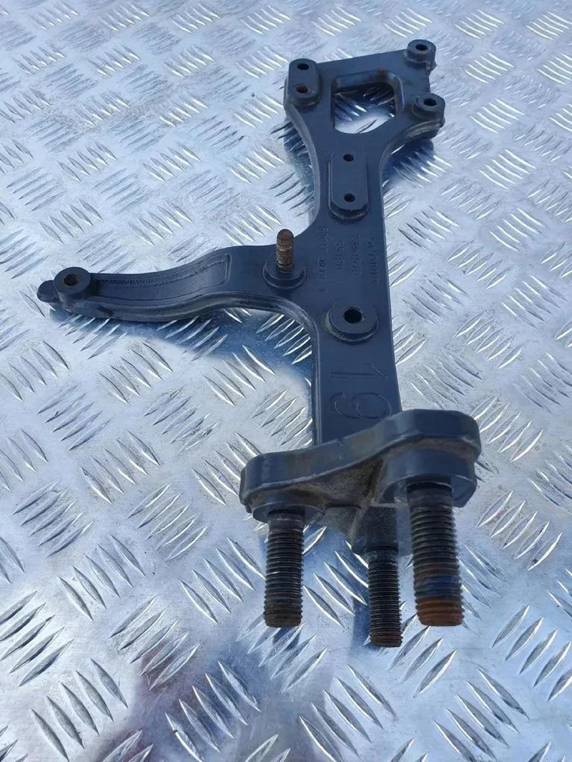 c18cebb29668e0c75cf104c3d9c6f77c