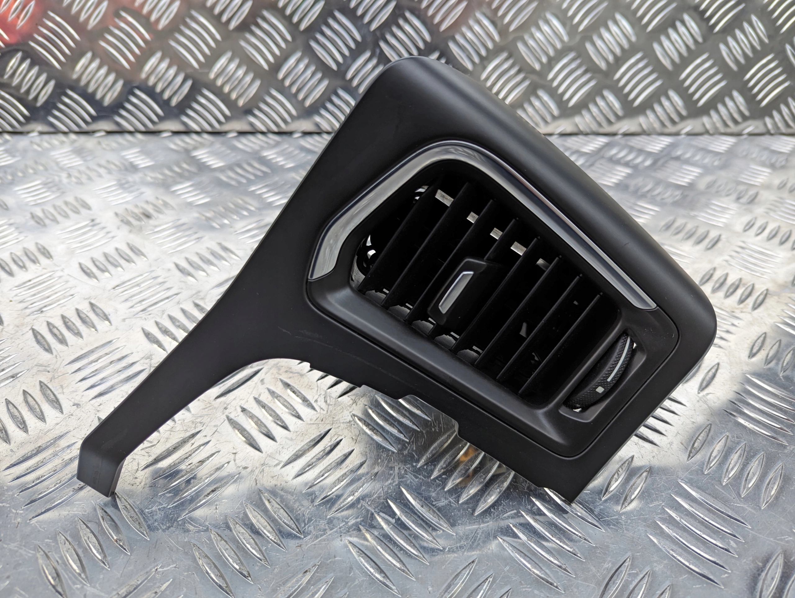 35e1fdce484d24e4d04b6660223bcd00