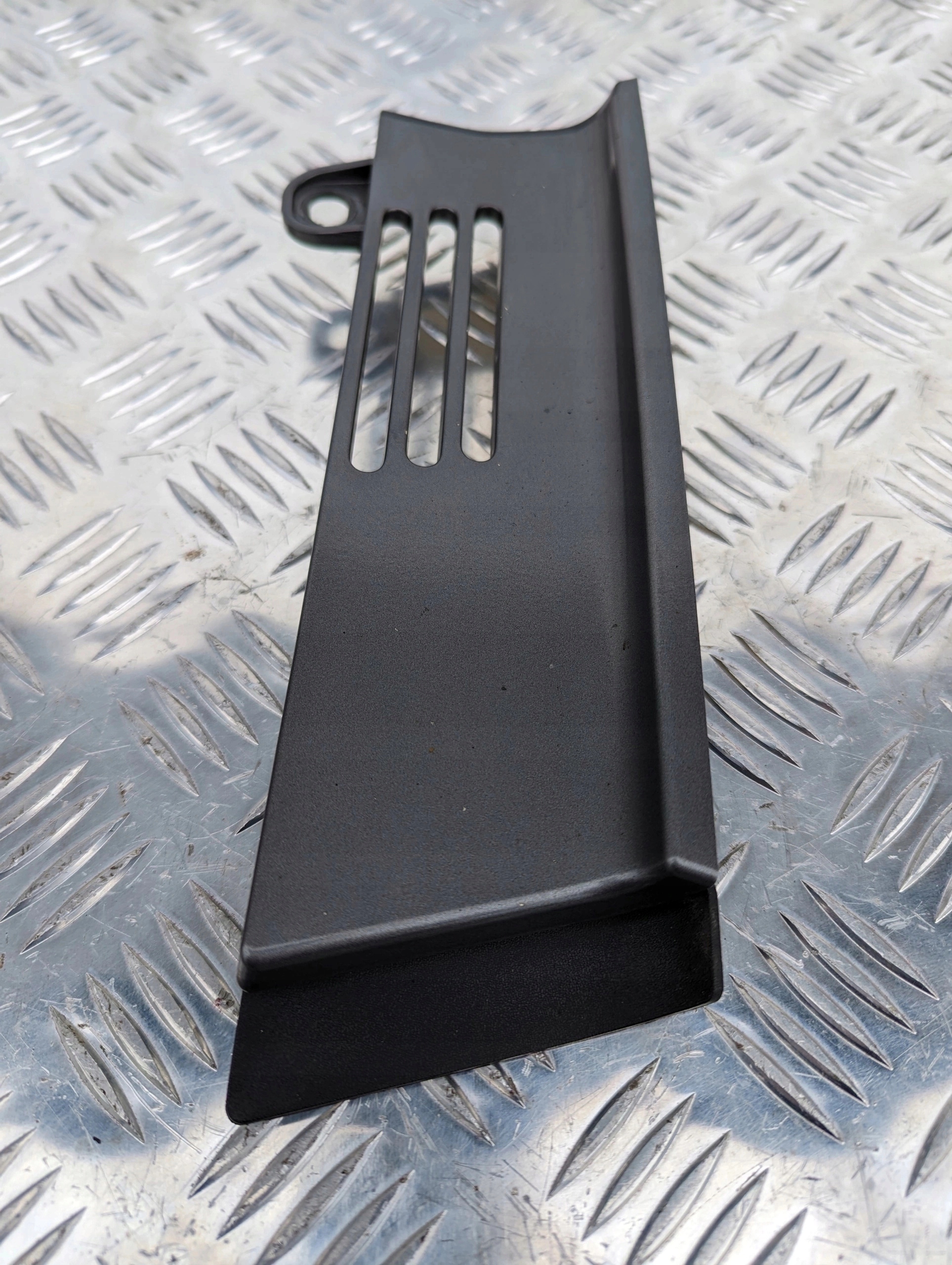 c562060e434bcc433d394705ece18f42