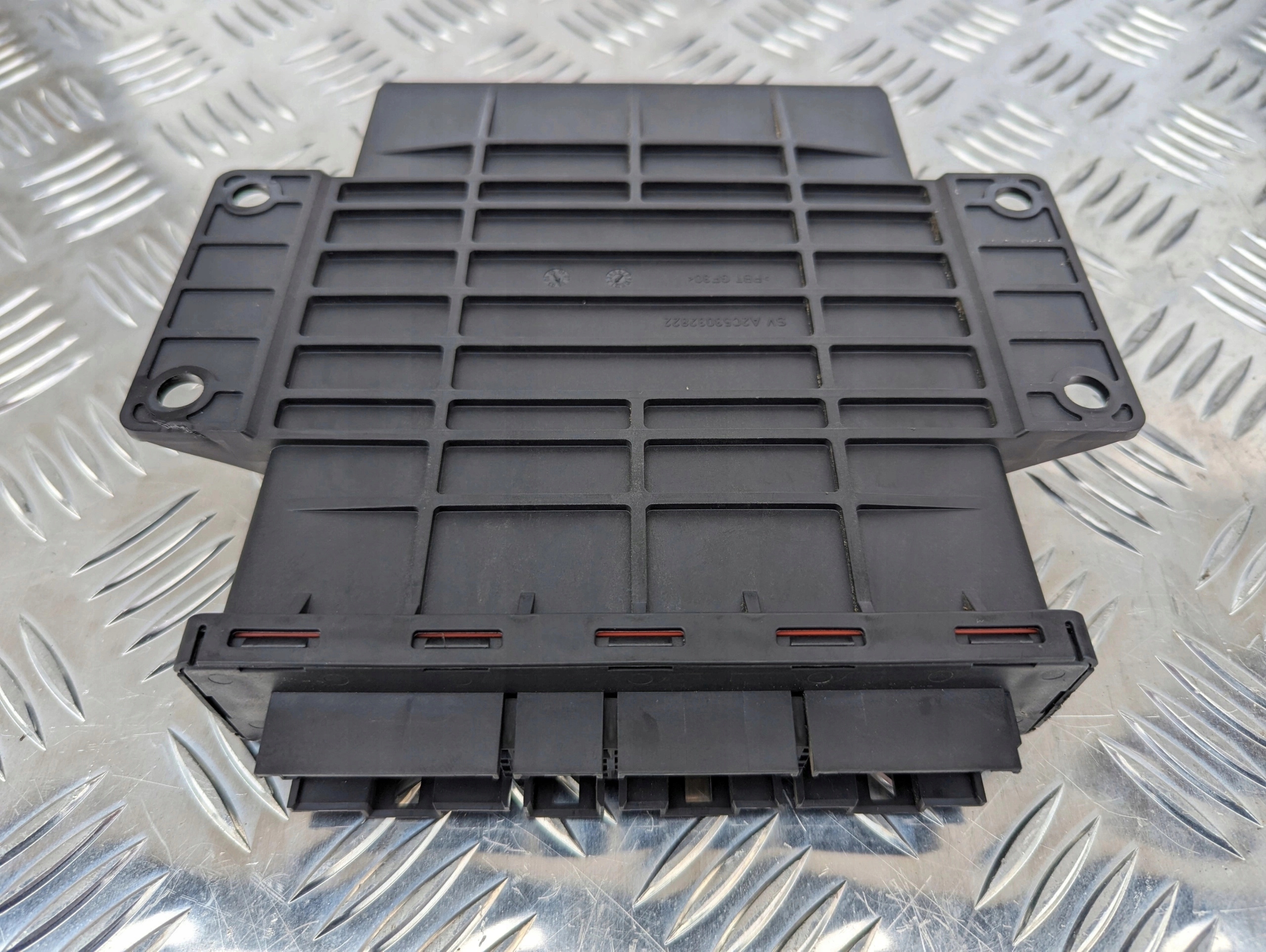 4727b64661da3fda9b70197654e0b604