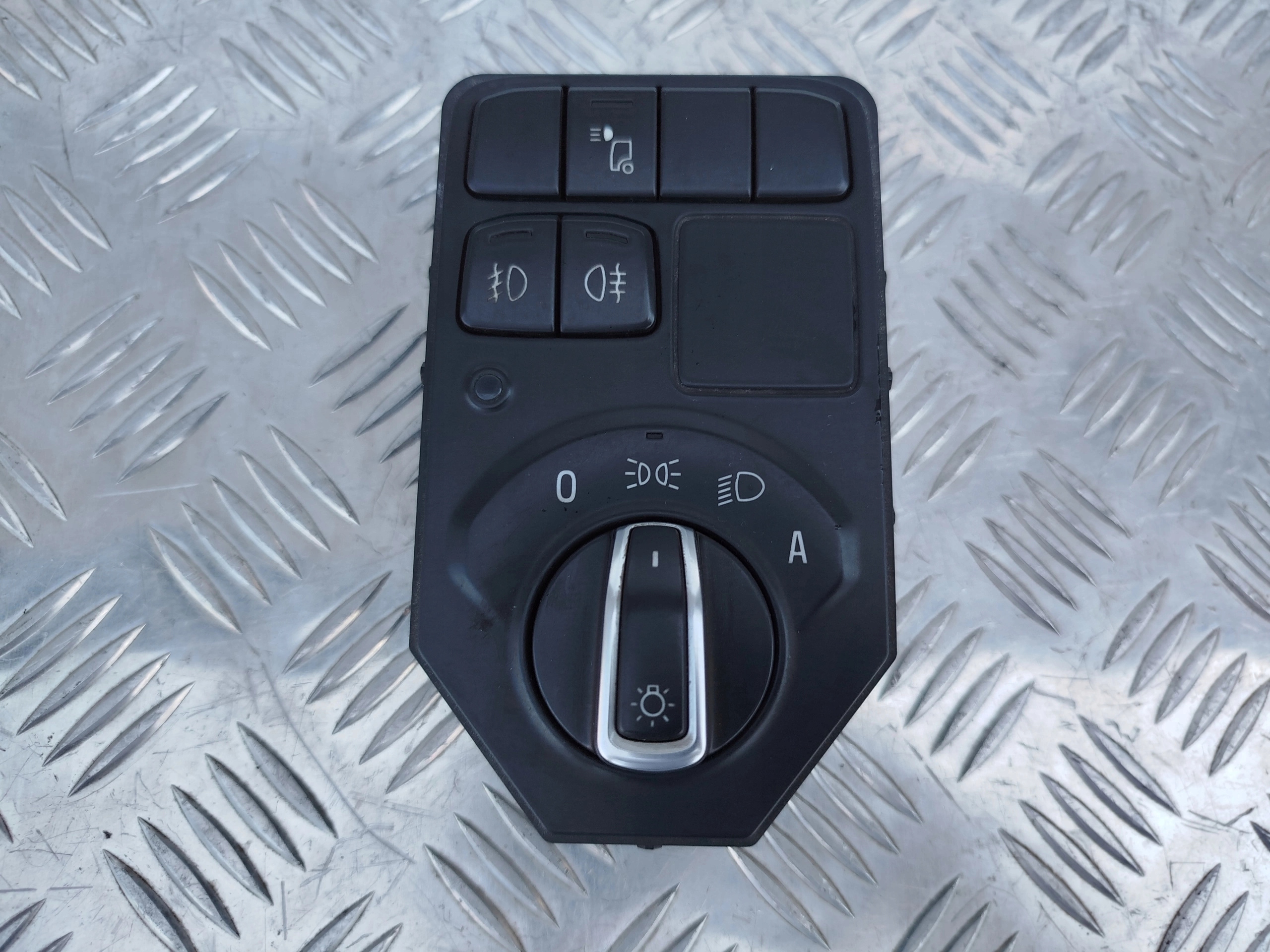 4adc0fb3954fae5efd1b5d6f03f92efd