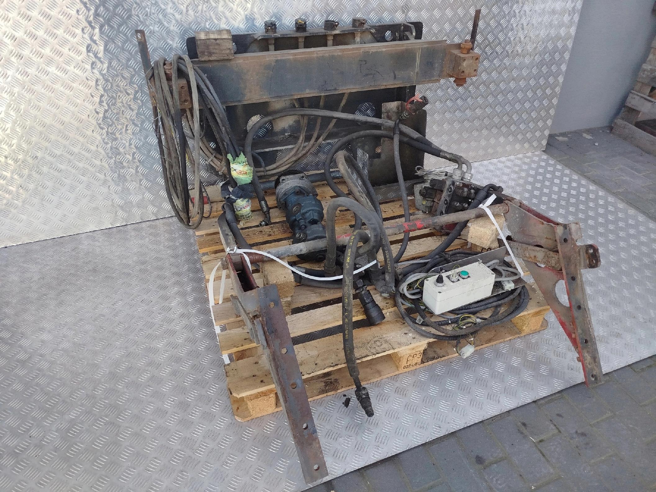 8b90c354fcbef6a3235e3bba57820667