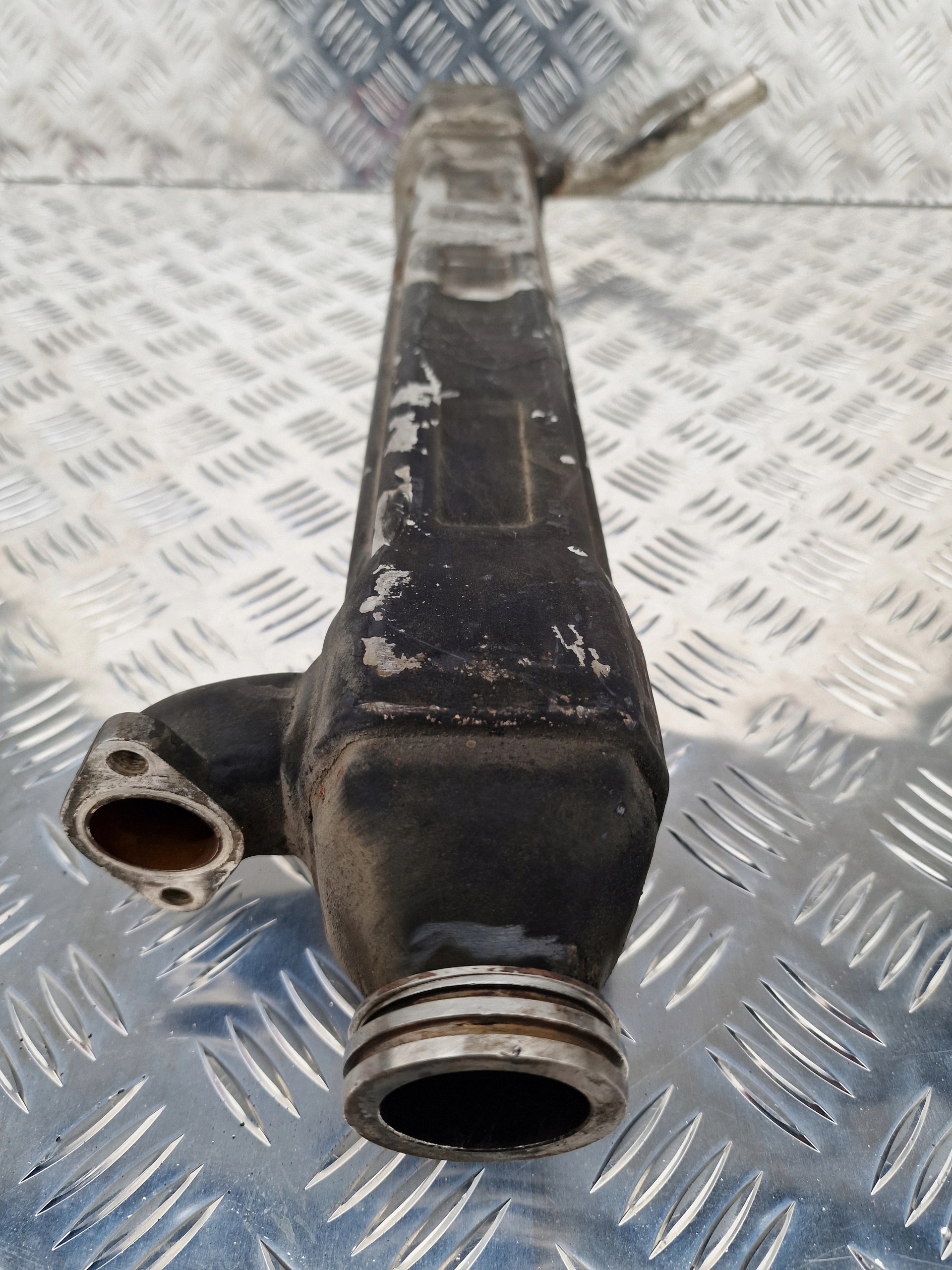 0c7667a59b0305ad7432ae6b16f01479