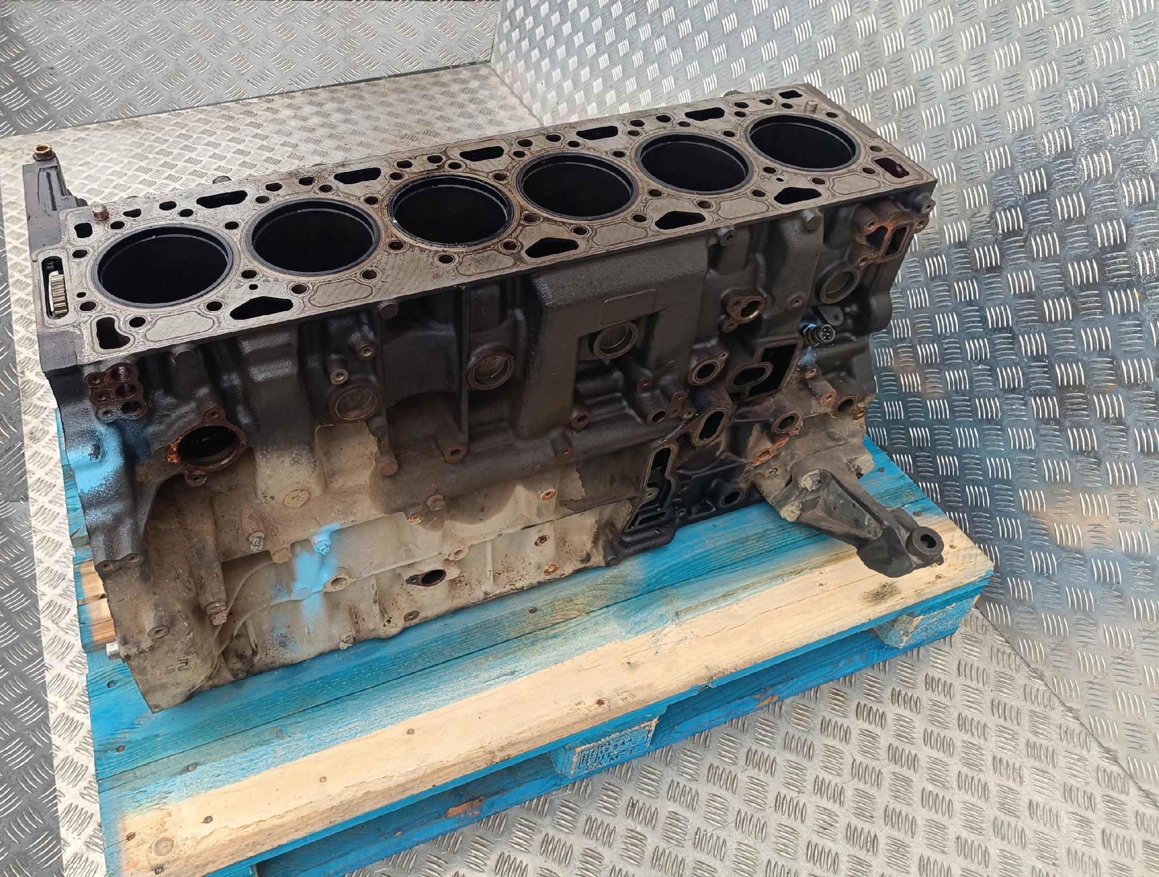 f14e192f7ea3fde2bdf5eaa75f41a68a