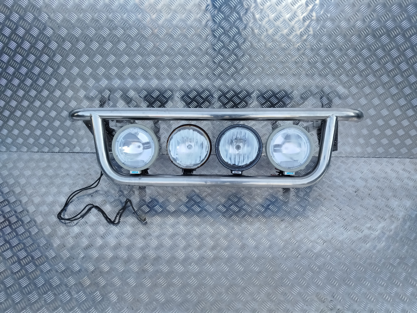 RURA ORUROWANIE ZDERZAKA Z HALOGENAMI SCANIA STREAMLINE