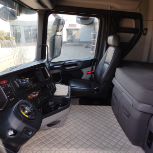 KABINA SCANIA R NTG