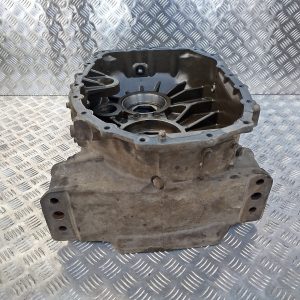 OBUDOWA SKRZYNI BIEGÓW ŚRODKOWA SCANIA GRS 895 AUTOBUS 875