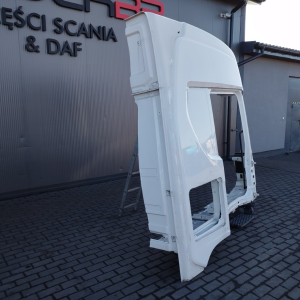 ĆWIARTKA PRAWA KABINY SCANIA R NTG