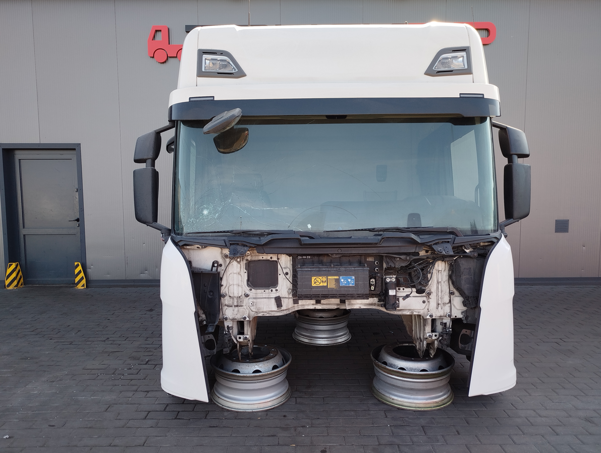 KABINA SCANIA R NTG