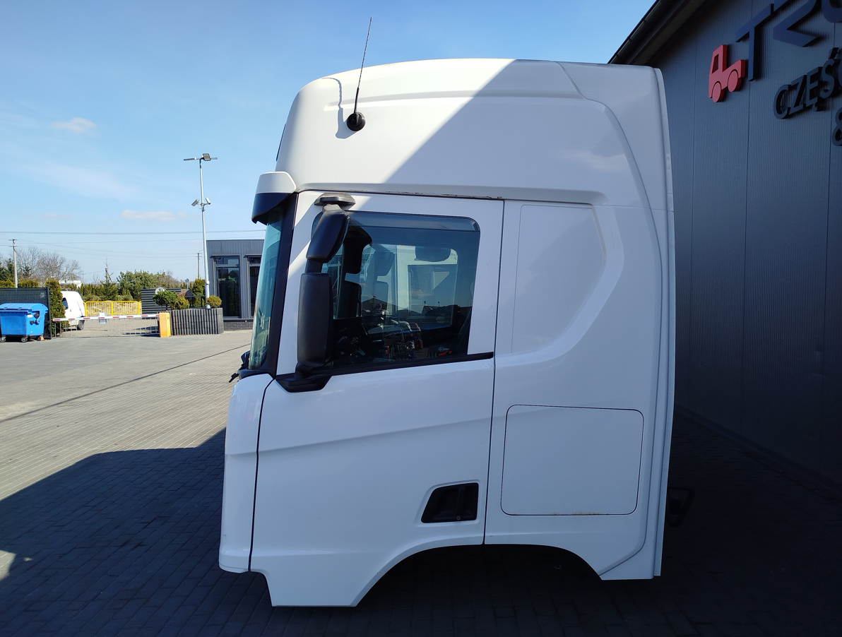 KABINA SCANIA R NTG