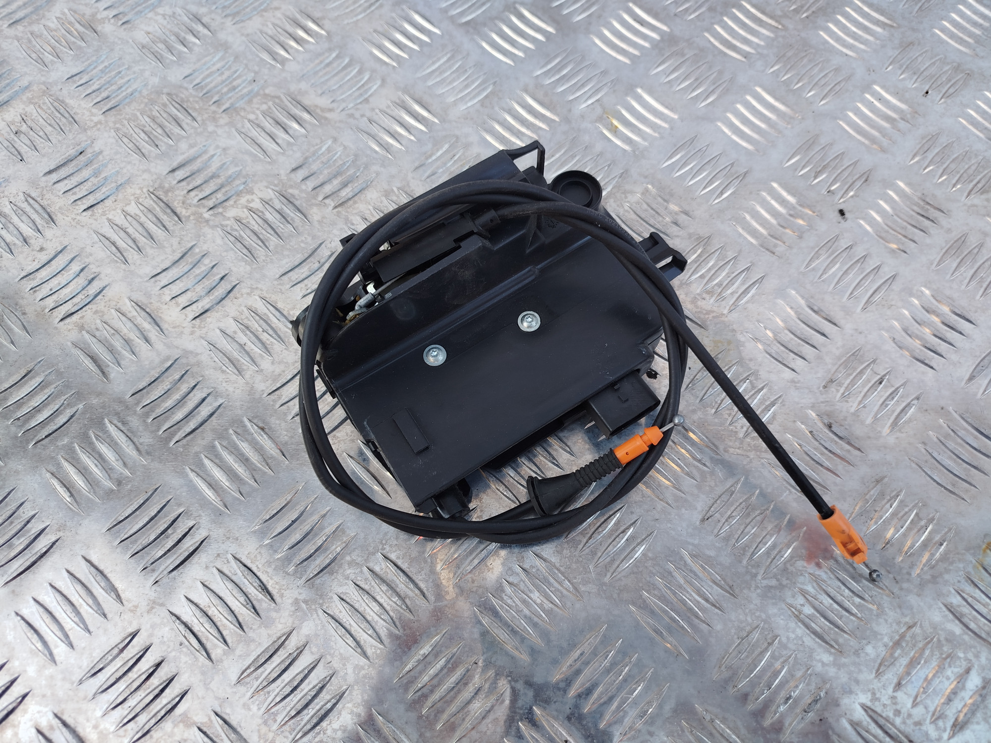 ZAMEK DRZWI PRAWY SCANIA NTG