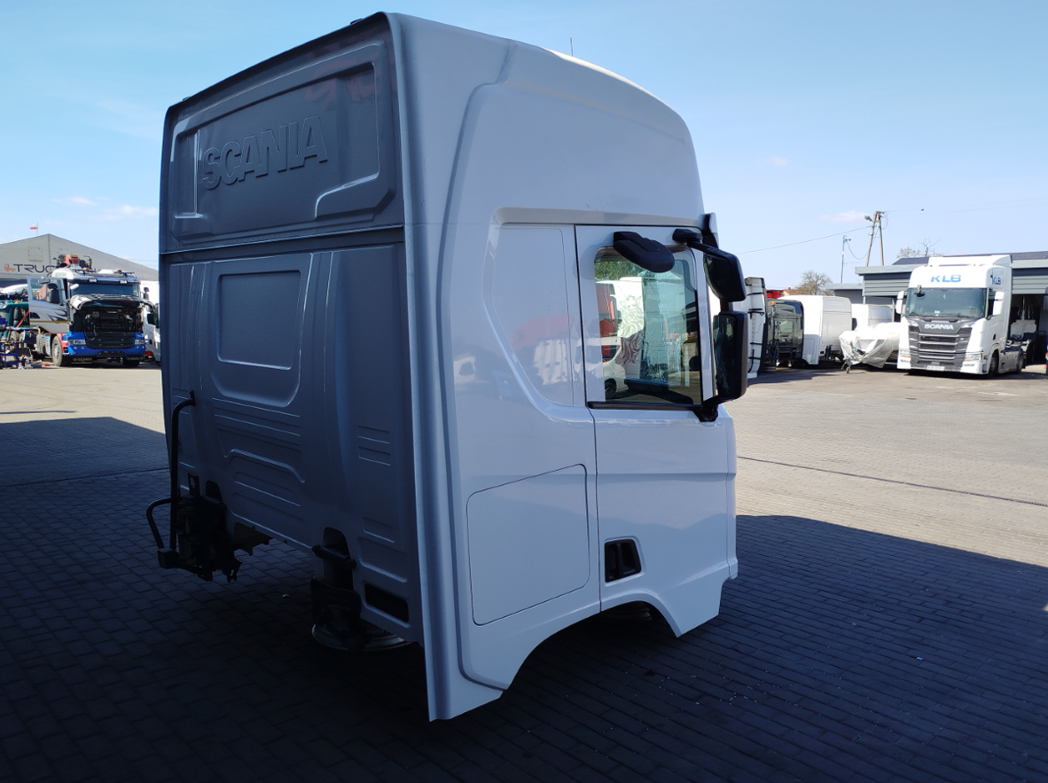 KABINA SCANIA R NTG