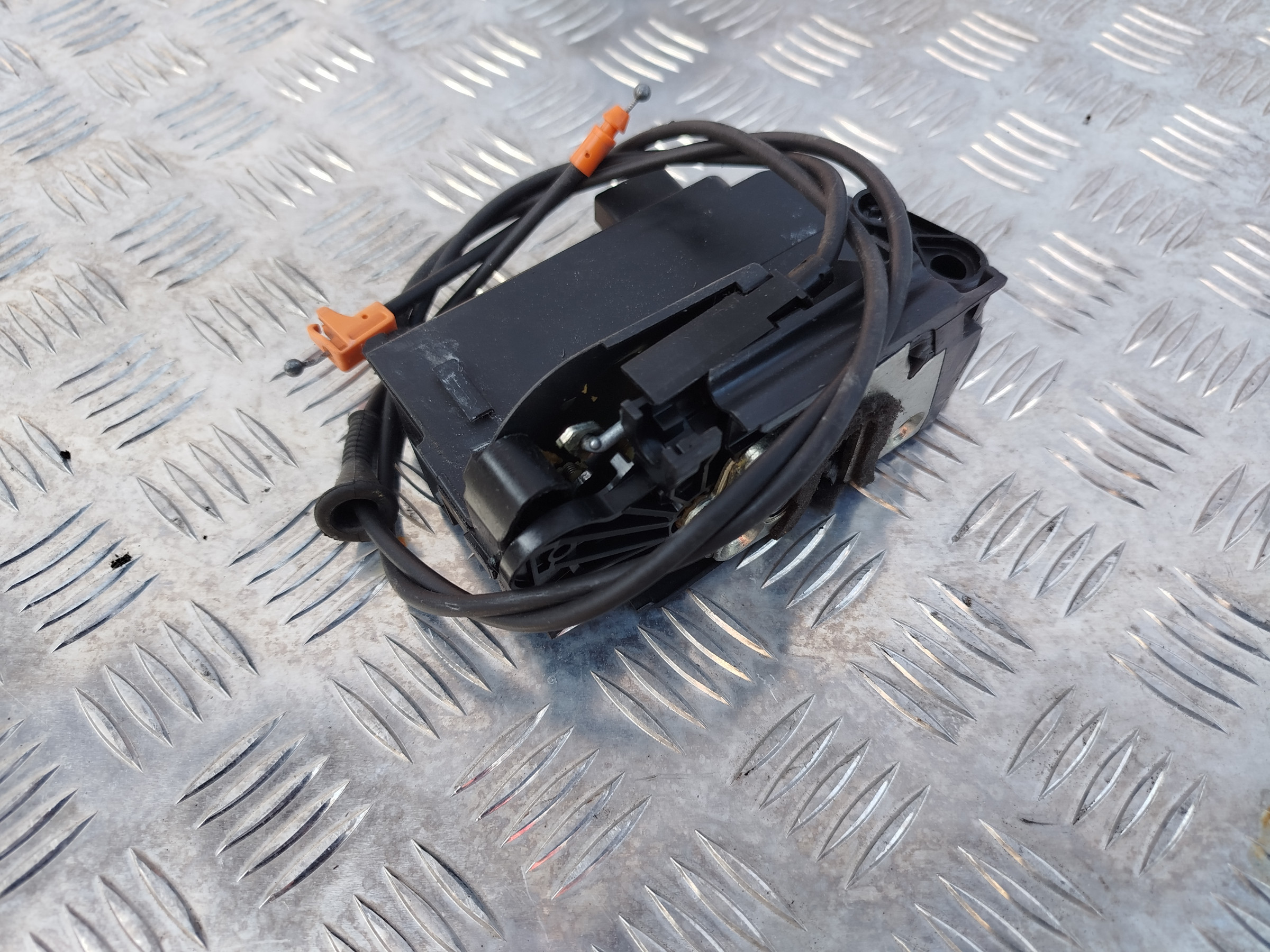 ZAMEK DRZWI LEWY SCANIA NTG