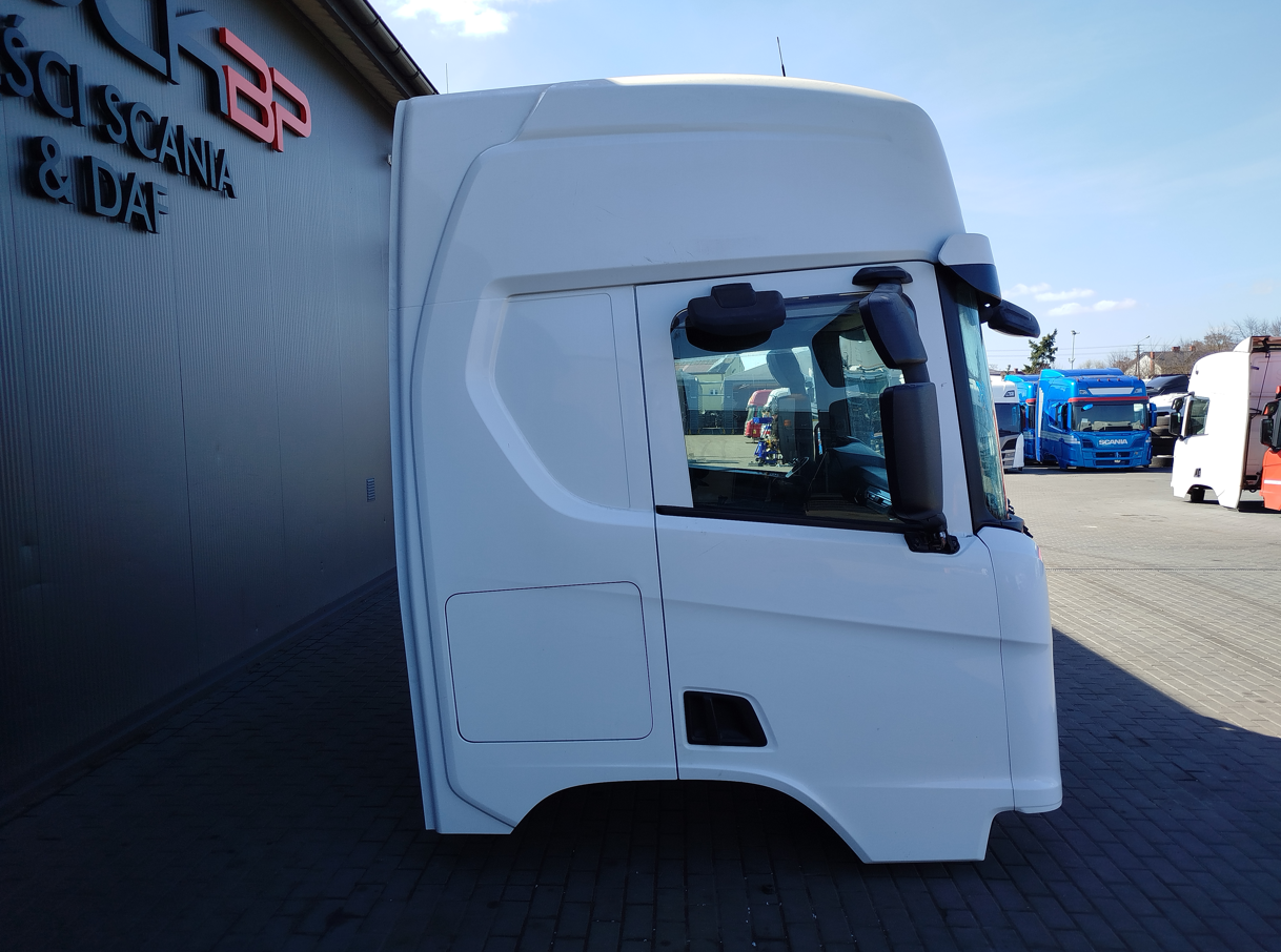 KABINA SCANIA R NTG
