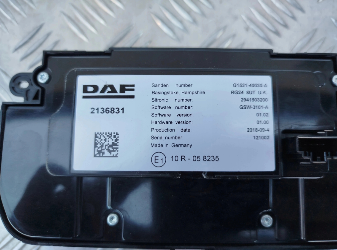 PANEL KLIMATYZACJI NAGRZEWNICY DAF XF 106 LIFT