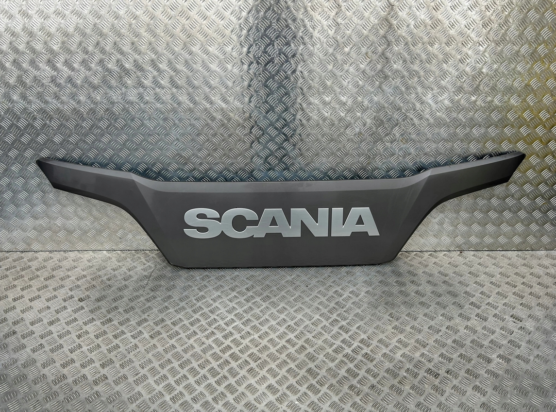 ATRAPA ŚRODKOWA SCANIA NTG
