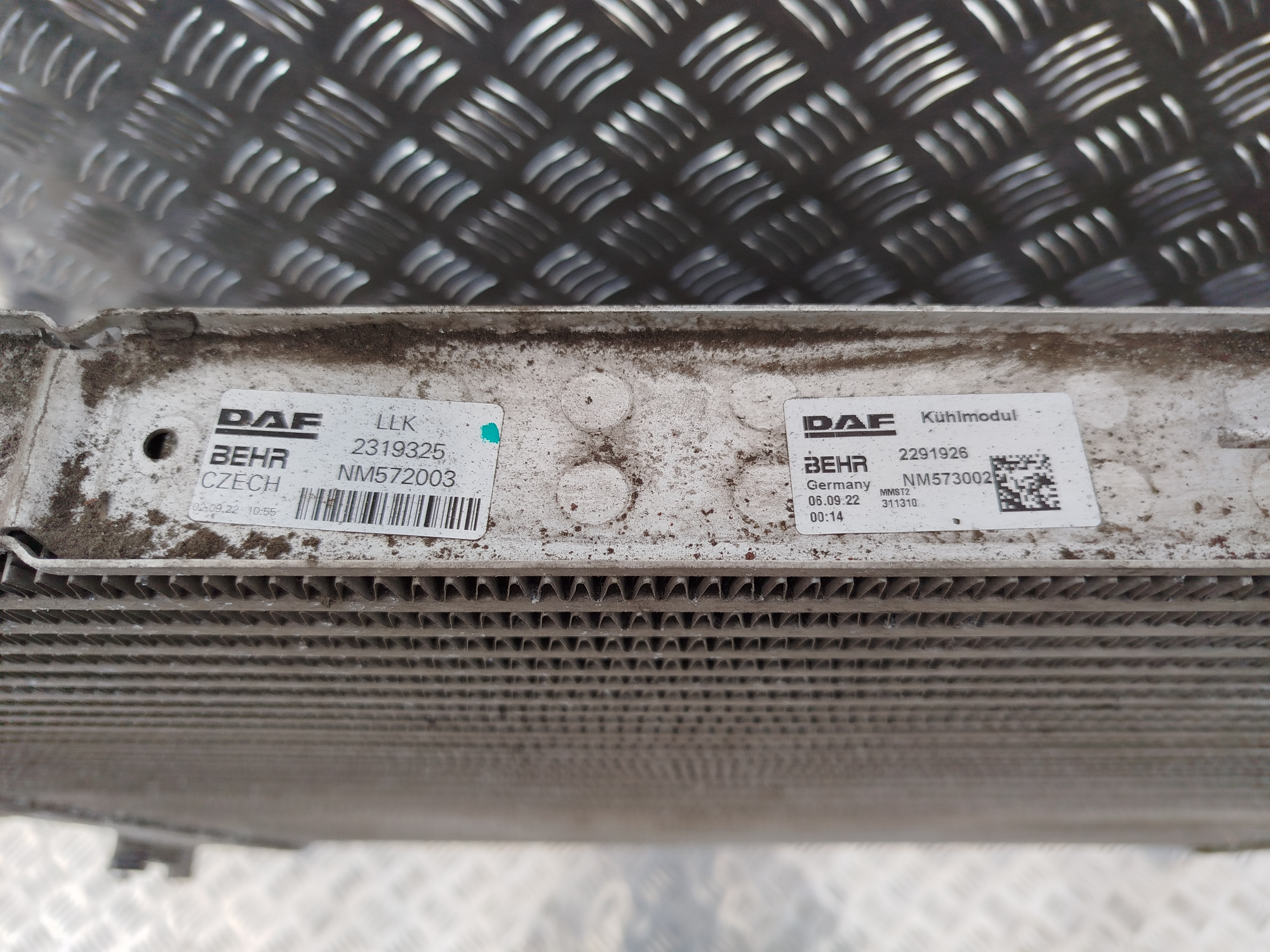 CHŁODNICA POWIETRZA INTERCOOLER DAF NGD XF XG XG+
