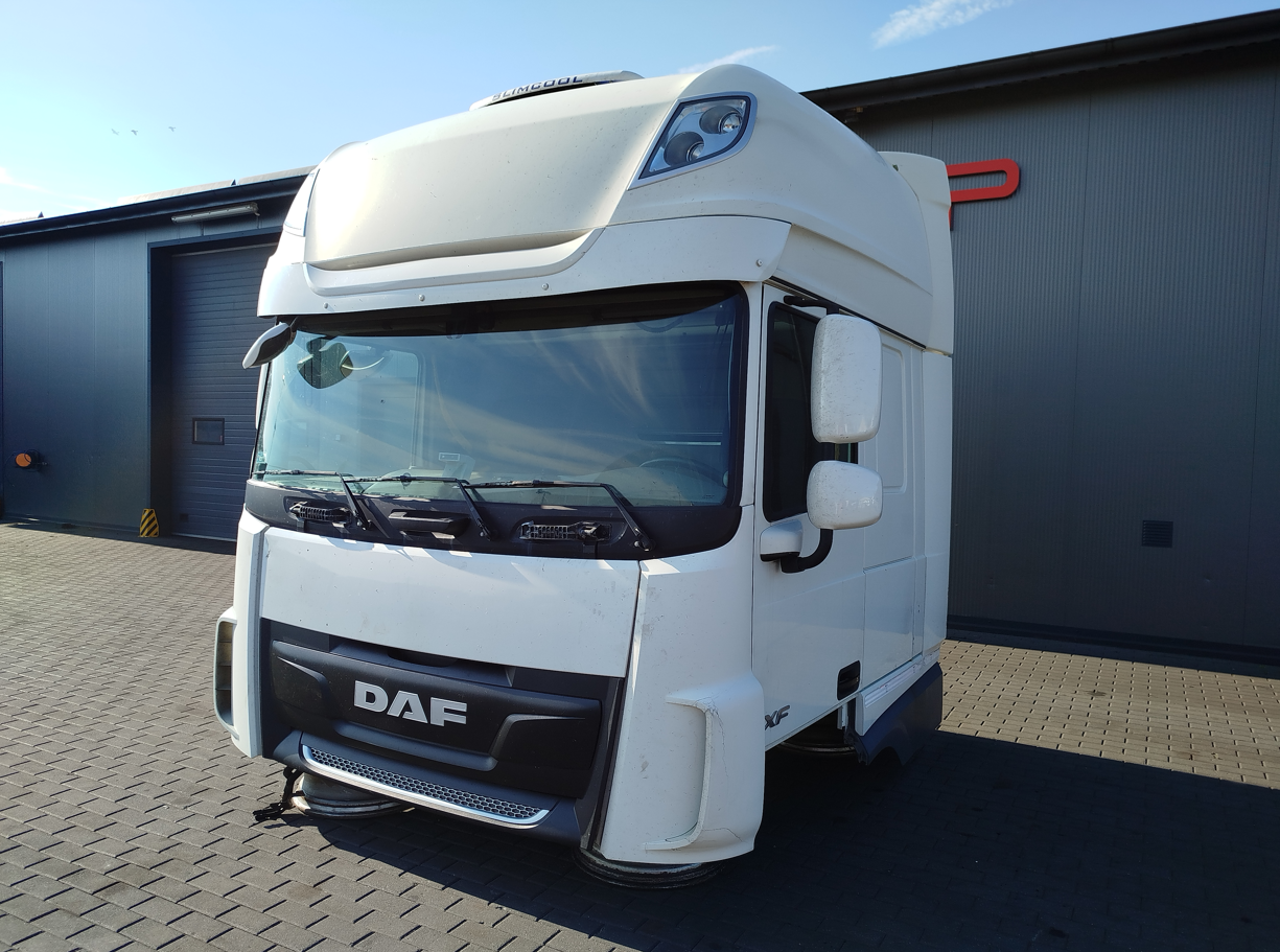 KABINA DAF XF 106 LIFT