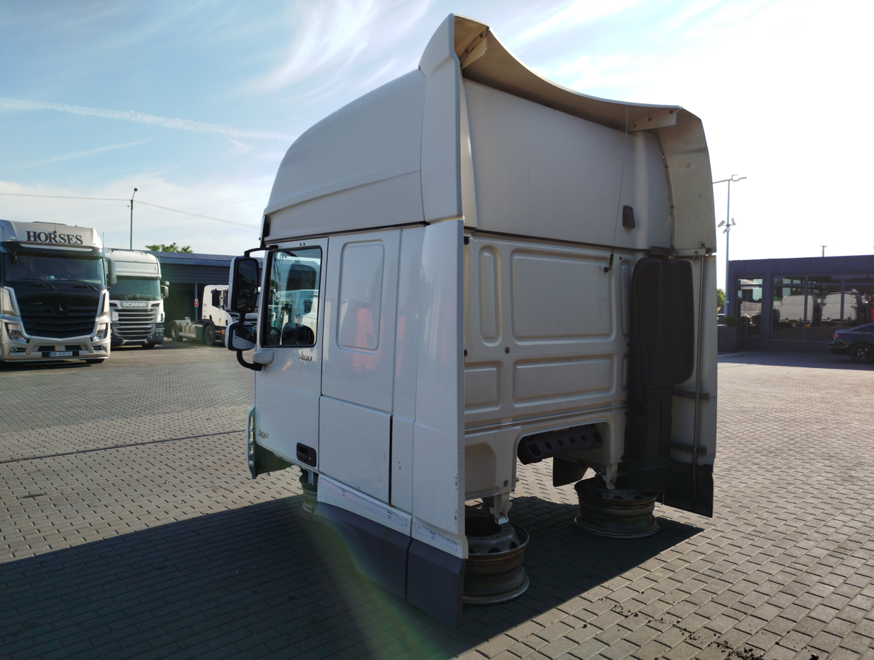 KABINA DAF XF 106 LIFT