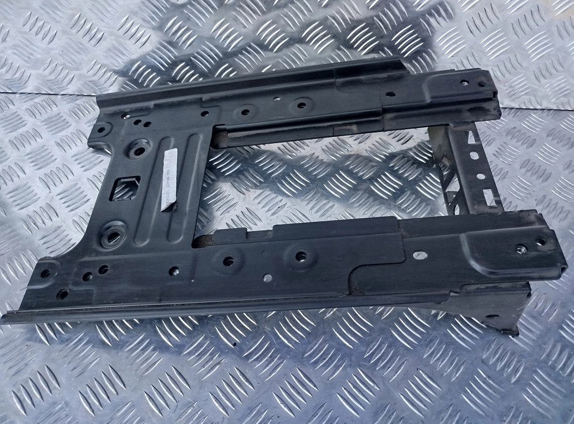 PODSTAWA FOTELA PNEUMATYCZNEGO PRAWA LEWA SCANIA CP NTG 2278149