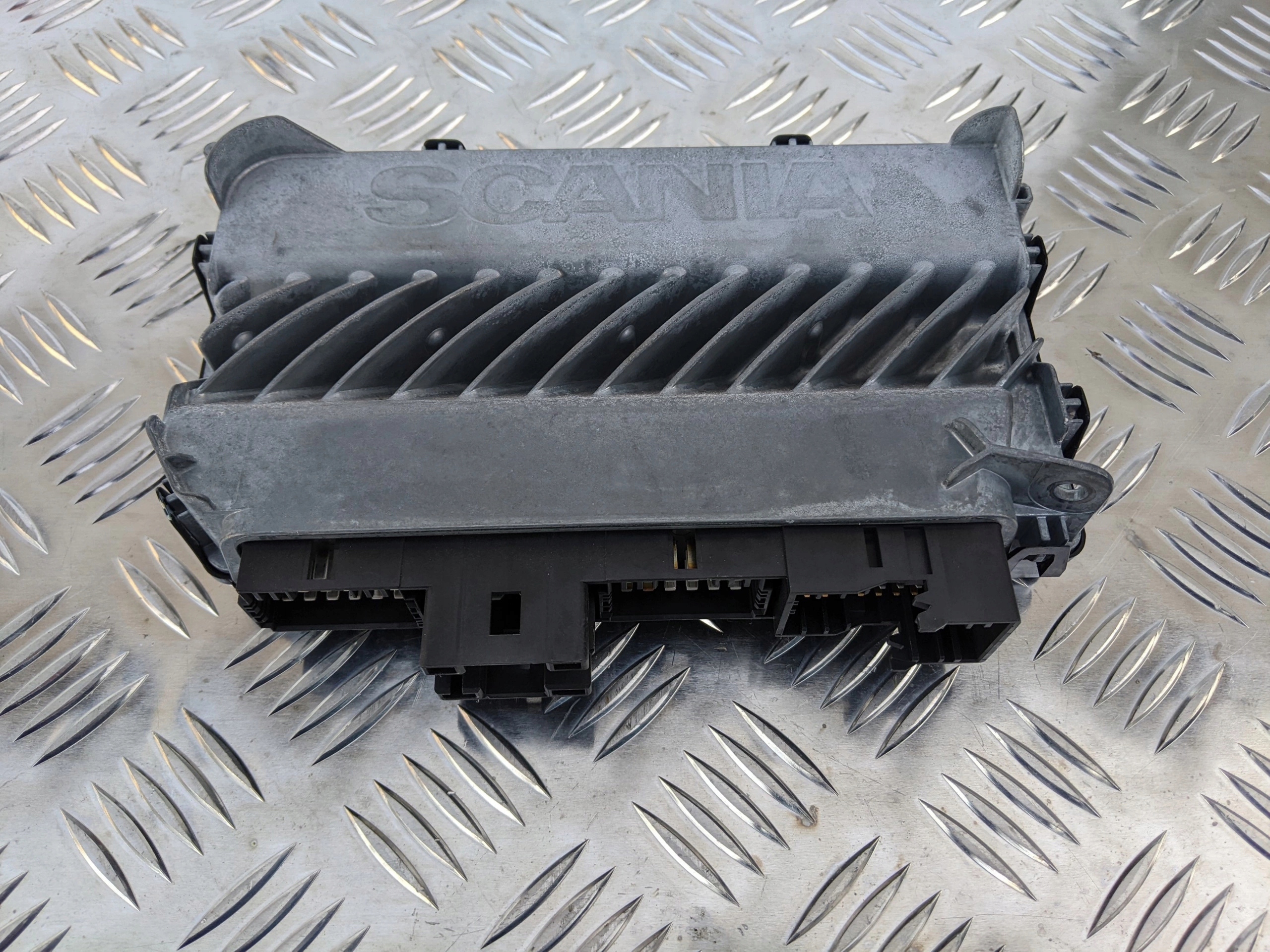 STEROWNIK ŚWIATEŁ VIS CUV2 SCANIA R EURO 6 2326553