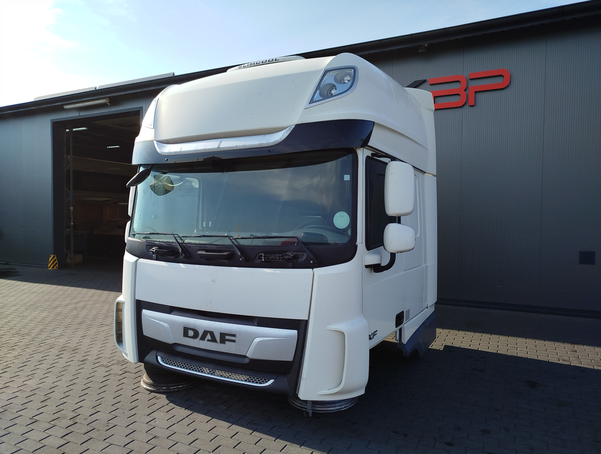 KABINA DAF XF 106 LIFT
