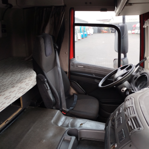 KABINA DAF CF 106