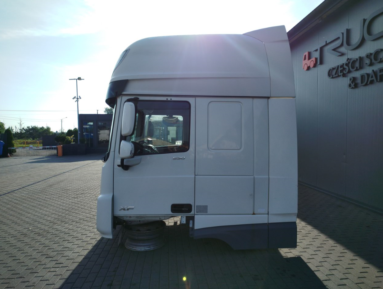 KABINA DAF XF 106 LIFT