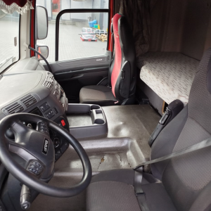 KABINA DAF CF 106