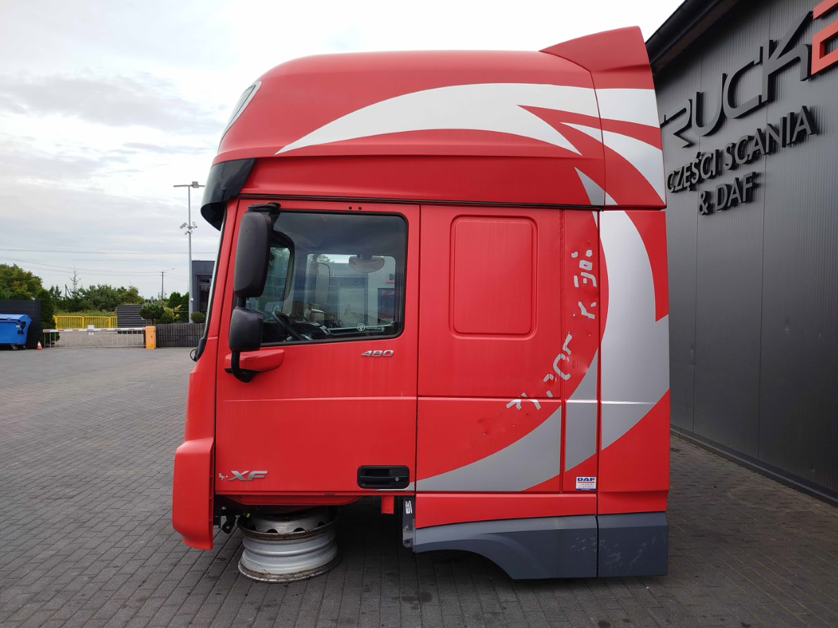 KABINA DAF XF 106 LIFT