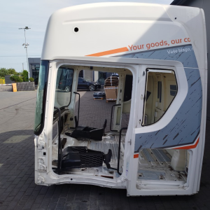 ĆWIARTKA BOK LEWY KABINY SCANIA S NTG