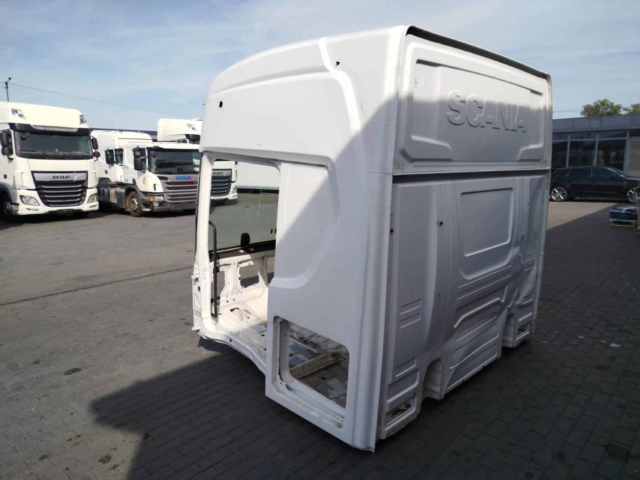 KABINA GOŁA SCANIA S NTG