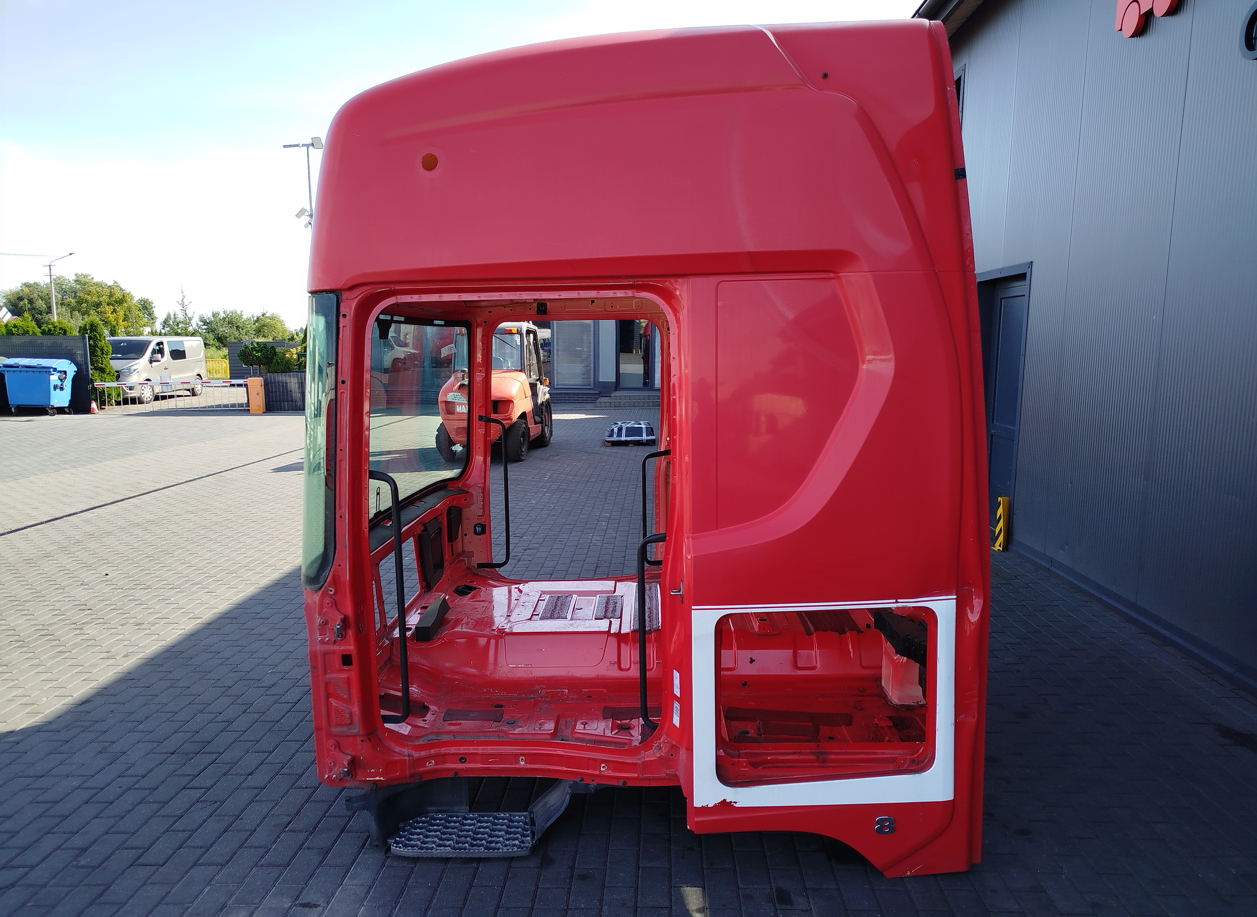 KABINA GOŁA SCANIA R NTG