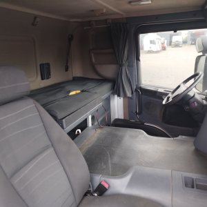 KABINA P SCANIA CP19