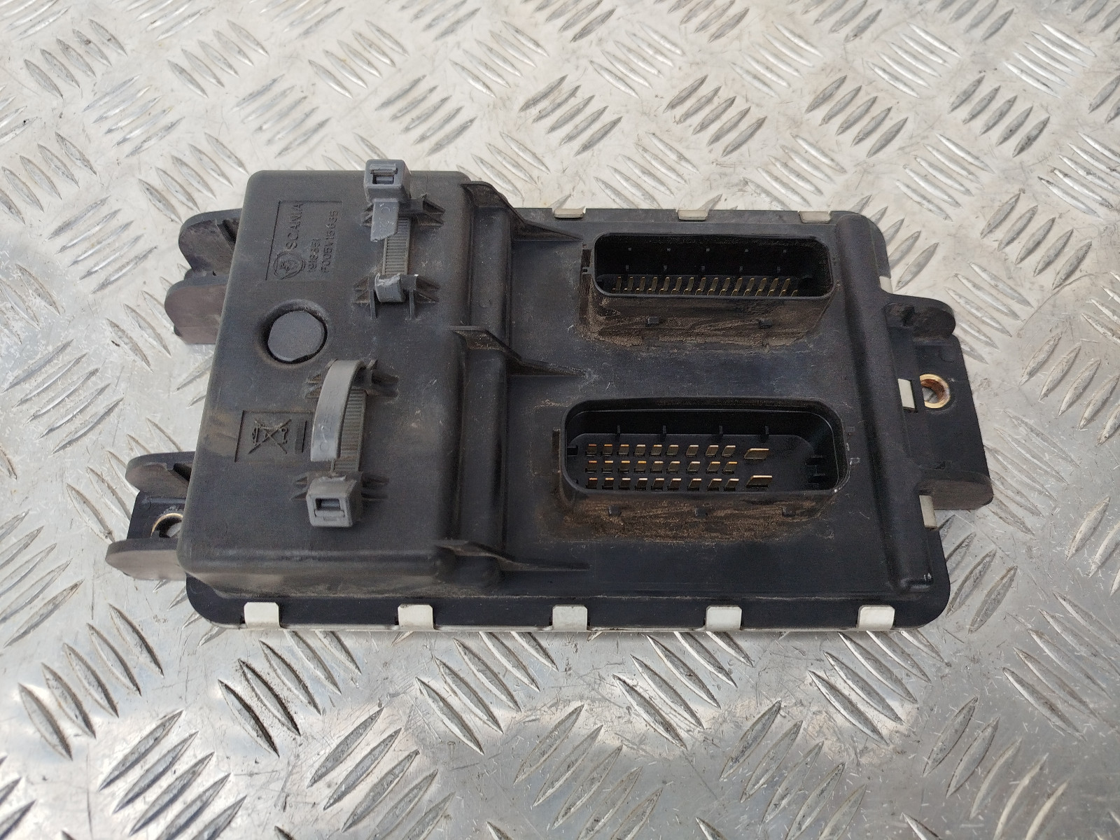 STEROWNIK GSC1 SCANIA NTG 2843864 2864114 2901249 2621246 3010333 3140957 3016529 324339