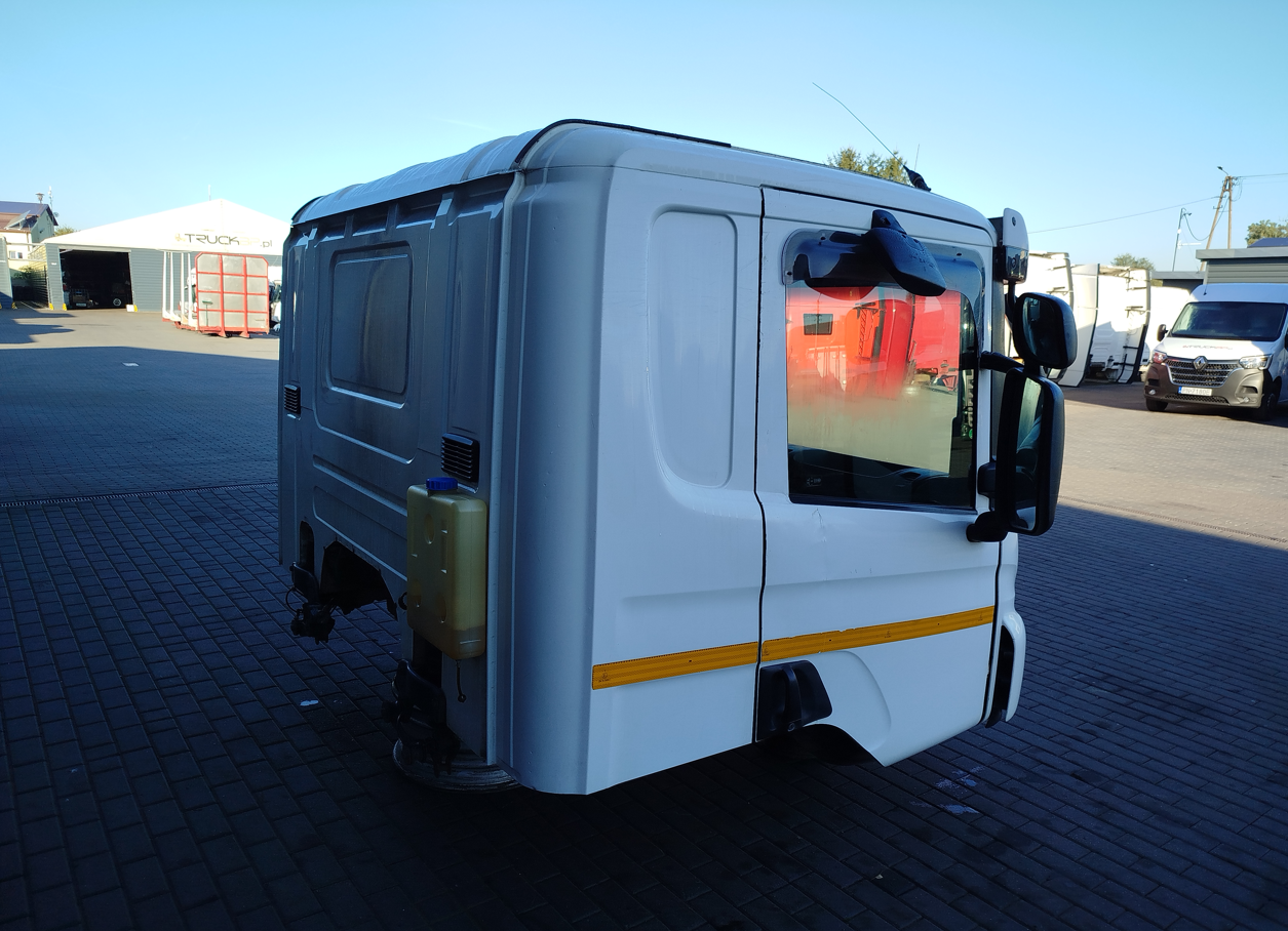 KABINA SCANIA P CP16
